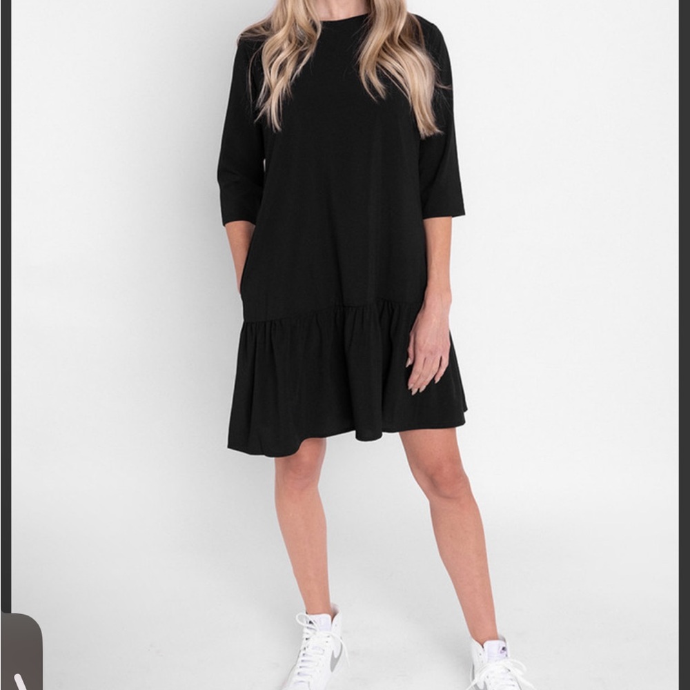 LeLaLo Black Raglan Sleeve Mini Sundress